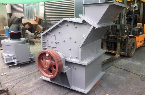 高效節(jié)能細(xì)碎機(jī)