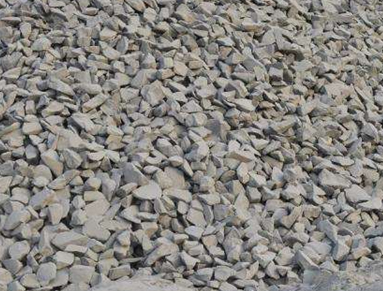 非洲烏干達(dá)客戶時產(chǎn)10噸玄武巖破碎生產(chǎn)線