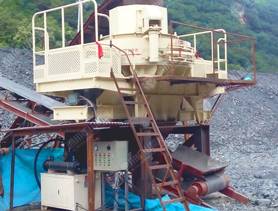 埃及客戶時(shí)產(chǎn)150-450噸石料生產(chǎn)線