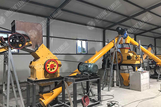 響應(yīng)國家低碳經(jīng)濟(jì)政策，錘式破碎機(jī)你值得擁有!