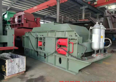 雙輥協(xié)力，碎礦成金：對輥破碎機在礦石破碎中的應用解析